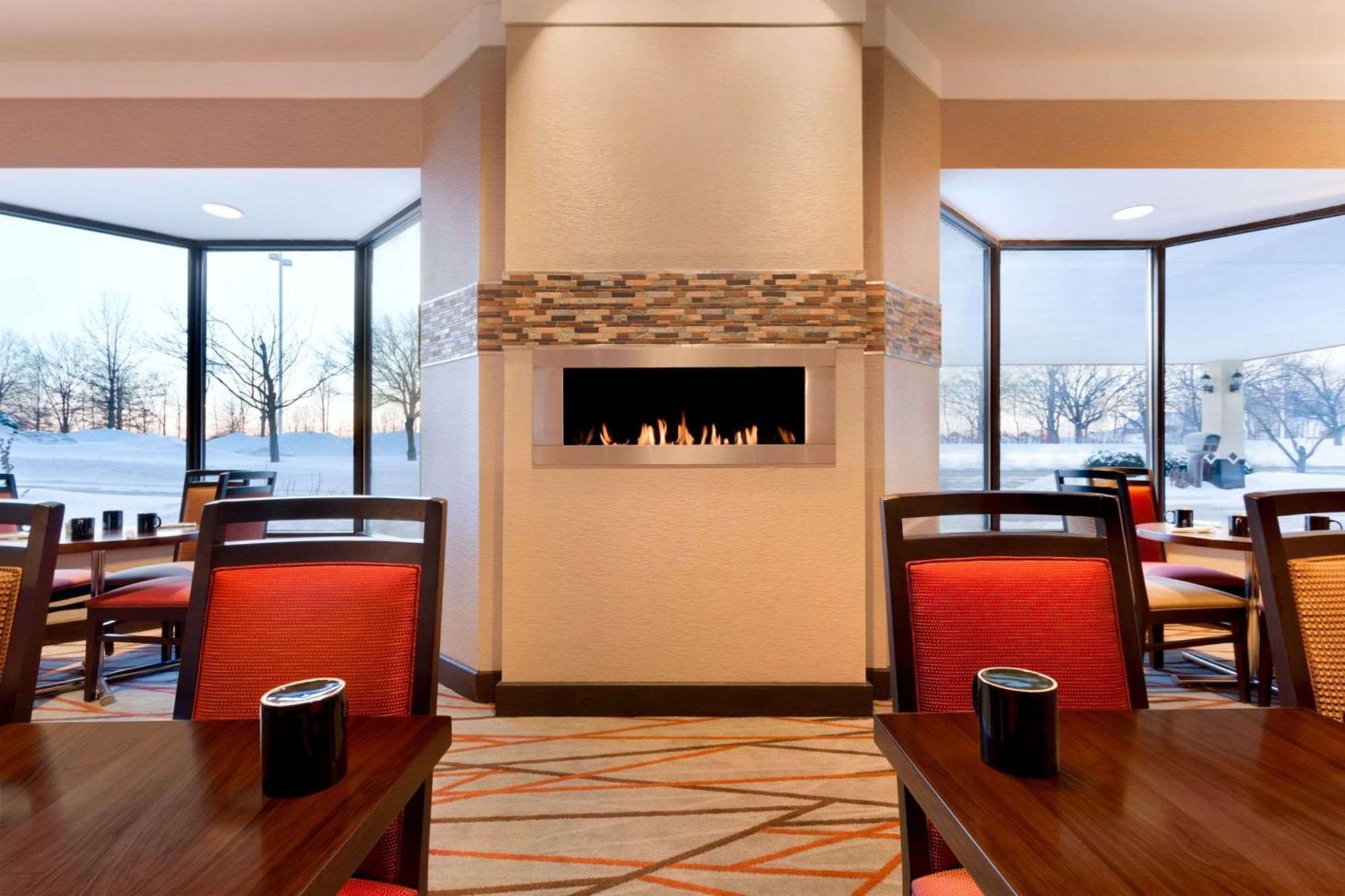 Radisson Akron-Fairlawn Copley Montrose Exteriér fotografie