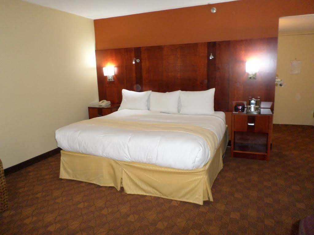 Radisson Akron-Fairlawn Copley Montrose Exteriér fotografie